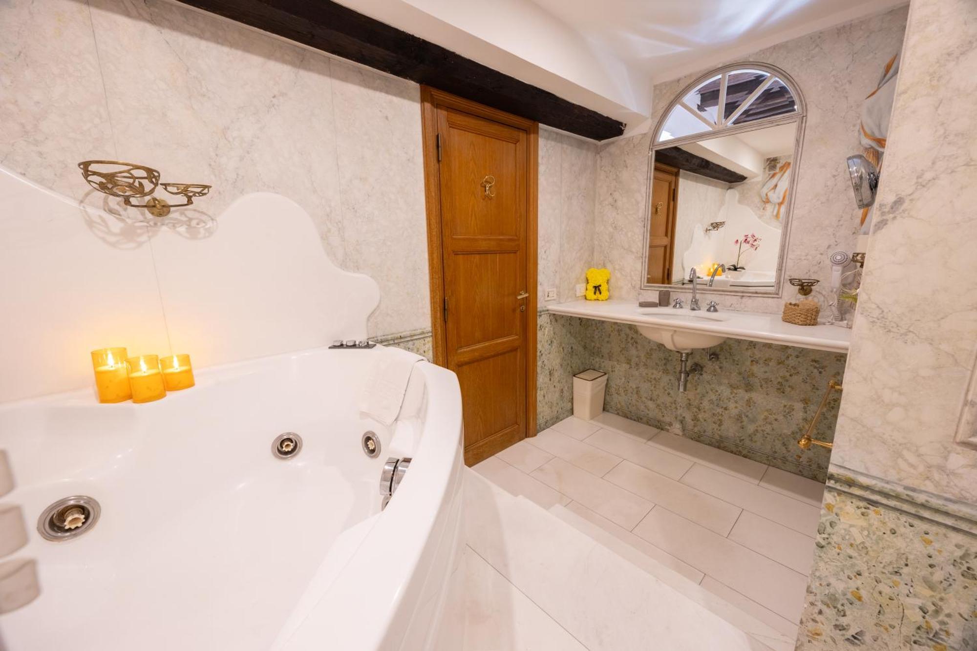 Mb Suites Margutta ローマ エクステリア 写真