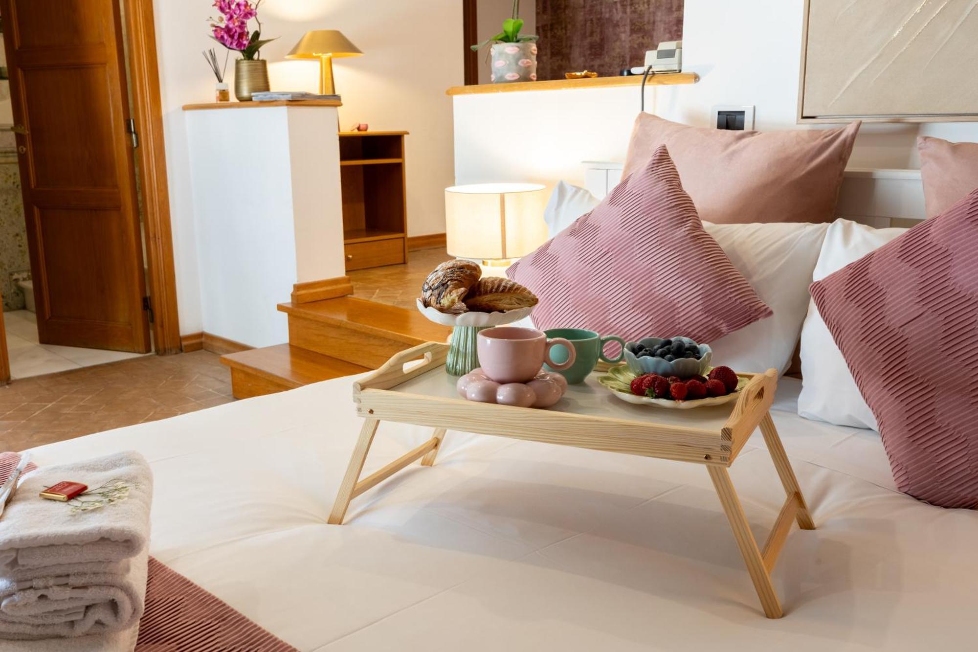 Mb Suites Margutta ローマ エクステリア 写真